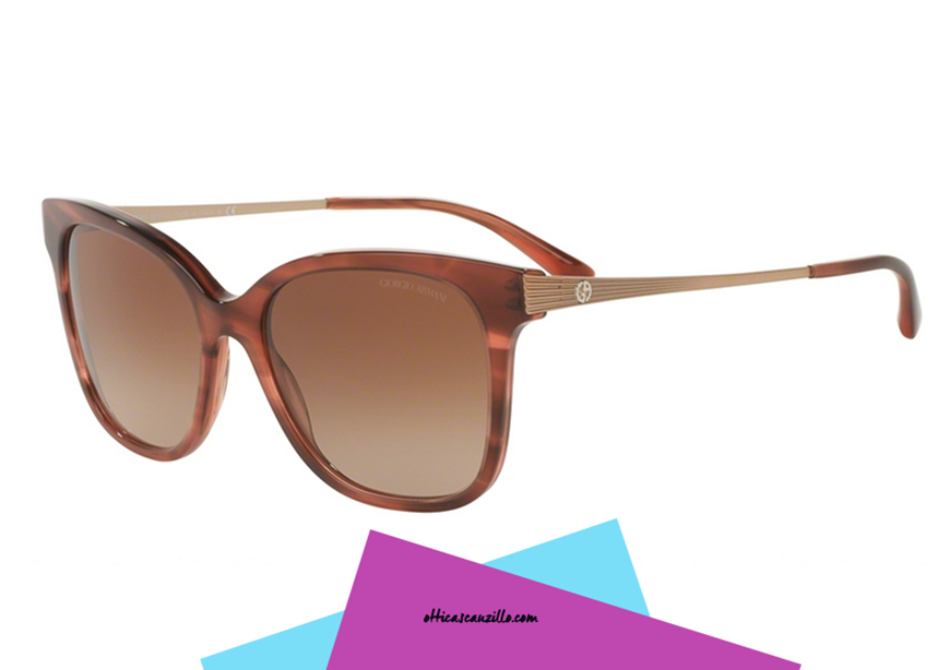 Sunglasses Giorgio Armani AR 8074 col. 548813 celluloid thin brown striped. Glasses with metal rods gold and brown gradient lenses. Buy this sunglass Giorgio Armani 8074, give yourself a touch of elegance.