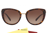 Sunglasses Bulgari BV 8177 col. 504/13 of the new collection. Glasses celluloid havana brown with brown gradient lenses. Classical and thin lines create these glasses from the soul vintage with modern and youthful style. Gold and white ceramic detail on rod, in the Bzero1 style.