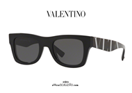 shop online wayfarer Sunglasses Valentino VA4045 col. 500187 black with VLTN logo on otticascauzillo.com 