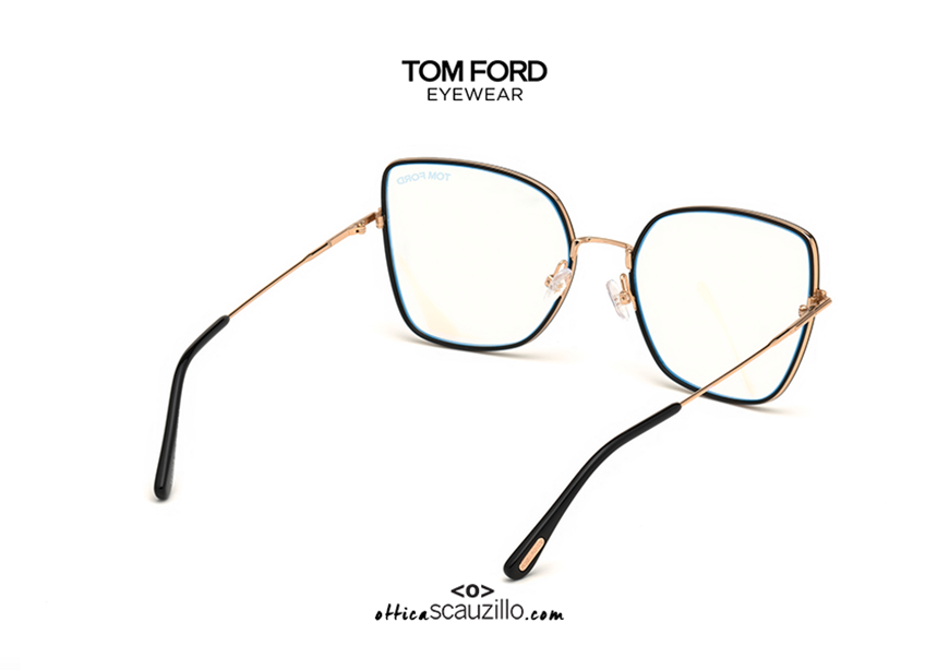 acquisto online Occhiale da vista in metallo TOM FORD FT 5630 col.001 oro e nero su otticascauzillo.com 