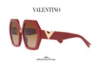 shop online sunglasses Valentino oversized square sunglasses VA4053 col. 511913 red on otticascauzillo.com