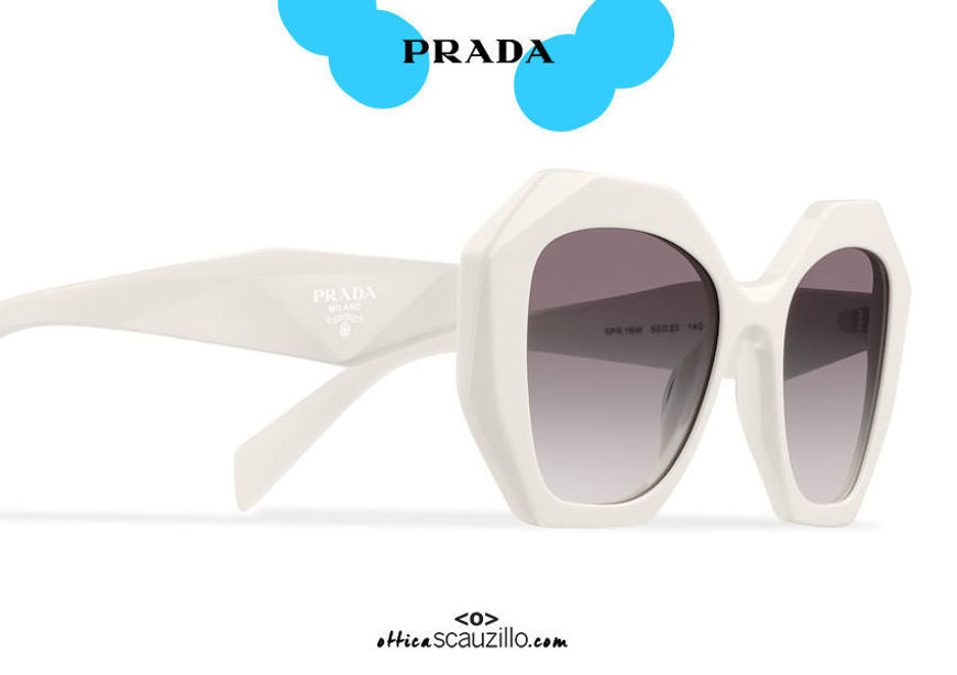 Absorberen Terug kijken pedaal Oversized geometric sculpture sunglasses PRADA SPR 16W col. White |  Occhiali | Ottica Scauzillo