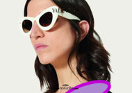 Acquista online su otticascauzillo.com il tuo nuovo occhiale da sole cat - eye in acetato VLOGO SIGNATURE Valentino VA 4090 col. 71Z avorio