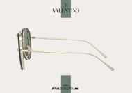  Acquista online su otticascauzillo.com il tuo nuovo occhiale da sole aviator in metallo con cristalli Valentino VA 2045 col. 25B oro/verde.