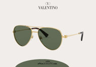 Acquista online su otticascauzillo.com il tuo nuovo occhiale da sole aviator in metallo con STUD Valentino VA 2034 col. 266 dark gold