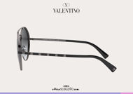 Acquista online su otticascauzillo.com il tuo nuovo occhiale da sole tondo in metallo con STUD Valentino VA 2036 col. 06Q rutenio