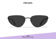 Acquista online su otticascauzillo.com il tuo nuovo occhiale da sole cat eye metallo PRADA Duple SPR 57W col. nero