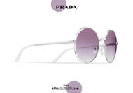 Acquista online su otticascauzillo.com il tuo nuovo occhiale da sole tondo metallo PRADA SPR 59X col. talco opaco + acciaio