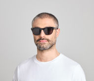 Acquista online su otticascauzillo.com il tuo nuovo occhiale da sole Bob Sdrunk Pablo black