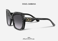 shop online new Oversized sunglasses DG4385 col.32888G black coconut texture on otticascauzillo.com acquisto online nuovo Occhiale da sole oversize DG4385 col.32888G nero texture cocco