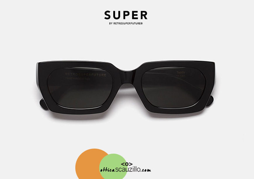 Acquista online su otticascauzillo.com il tuo nuovo occhiale da sole rettangolare RETRO SUPER FUTURE TEDDY nero