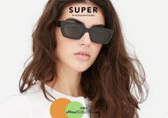 Acquista online su otticascauzillo.com il tuo nuovo occhiale da sole rettangolare RETRO SUPER FUTURE TEDDY nero
