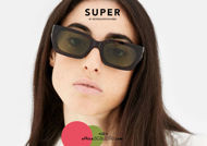 Acquista online su otticascauzillo.com il tuo nuovo occhiale da sole rettangolare RETRO SUPER FUTURE TEDDY 3627