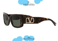 shop online new Vintage rectangular sunglasses Valentino VA 4108 col. 5002 havana brown otticascauzillo.com acquisto online nuovo  Occhiale da sole rettangolare vintage Valentino VA 4108 col. 5002 marrone havana