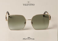 shop online new Square metal sunglasses VLOGO SIGNATURE crystals Valentino VA 2041 col. 28 gold otticascauzillo.com acquisto online nuovo  Occhiale da sole squadrato in metallo VLOGO SIGNATURE cristalli Valentino VA 2041 col. 28 oro