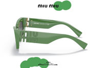 shop online new Extra bold rectangular sunglasses MIUMIU 09WS col. green on otticascauzillo.com acquisto online nuovo Occhiale da sole rettangolare extra bold MIUMIU 09WS col. verde