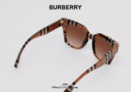 Acquista online su otticascauzillo.com il tuo nuovo occhiale da sole in bio-acetato con montatura squadrata BURBERRY OBE4364 col. marrone betulla