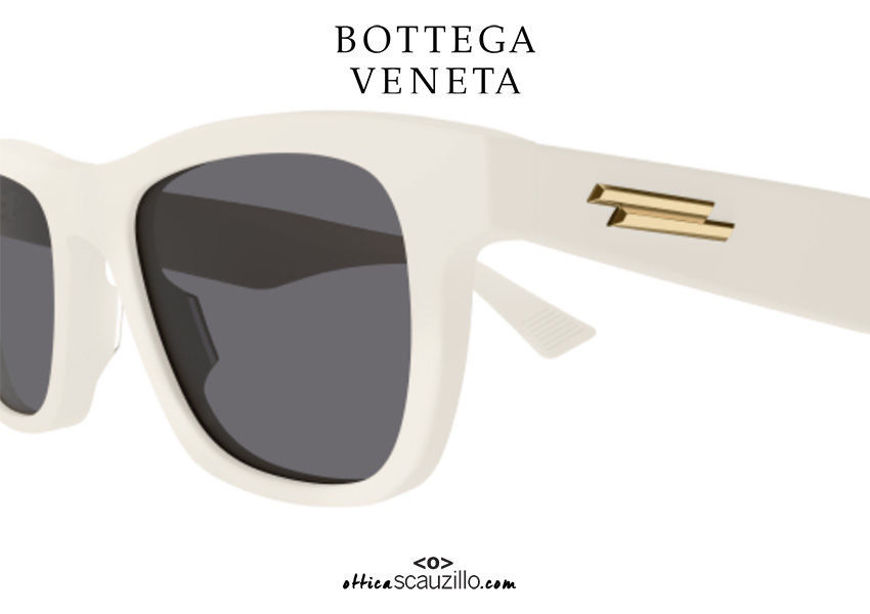 shop online new Wayfarer sunglasses Bottega Veneta BV1120 col.003 white on otticascauzillo.com acquisto online nuovo  Occhiale da sole wayfarer Bottega Veneta BV1120 col.003 bianco