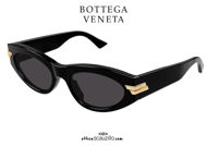 shop online new Bottega Veneta BV 1089 narrow oval sunglasses col.001 black on otticascauzillo.com acquisto online nuovo Occhiale da sole ovale stretto Bottega Veneta BV 1089 col.001 nero