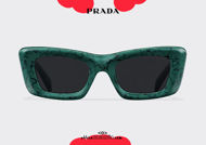 shop online new Pointed rectangular sunglasses PRADA SPR 13ZS col. green on otticascauzillo.com acquisto online nuovo Occhiale da sole rettangolare a punta PRADA SPR 13ZS col. verde