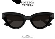shop online new Narrow cat eye sunglasses Sharp Bottega Veneta BV 1249 col. 01 black on otticascauzillo.com acquisto online nuovo Occhiale da sole stretto cat eye Sharp Bottega Veneta BV 1249 col. 01 nero
